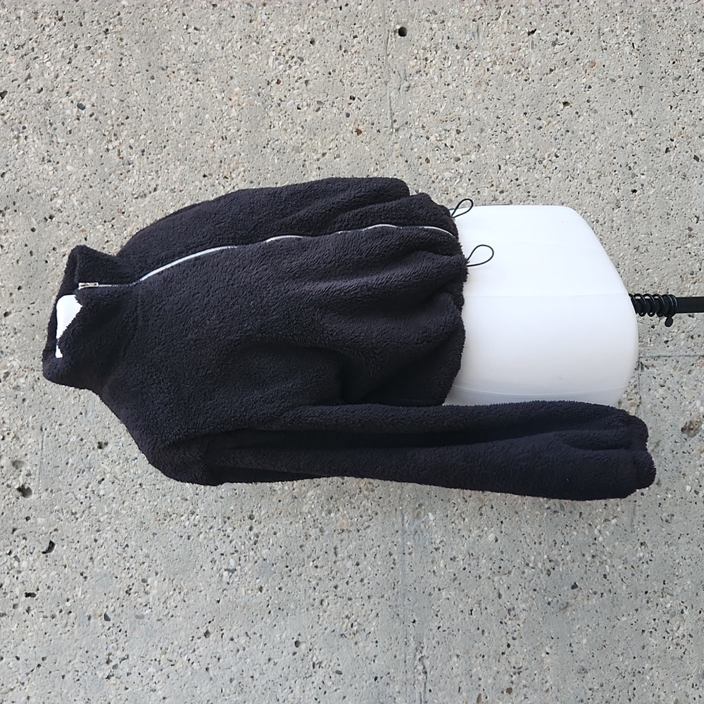 Black Fleece Jacket - Picture 4 of 11